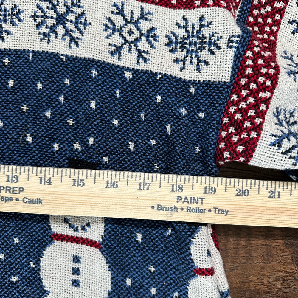 HANDMADE Snowman Snow flakes mittens red blue tapestry Hoodie by me, did my best - Picture 6 of 17